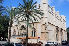 Visita a la Llotja de Palma
