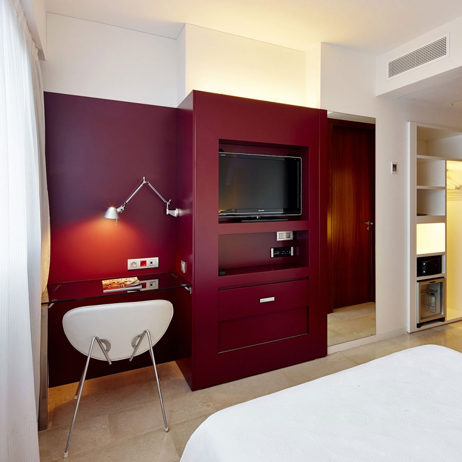 Habitación Individual Red